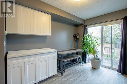 40 Katie Lane, Strathroy-Caradoc (Ne), ON - Indoor Photo Showing Other Room