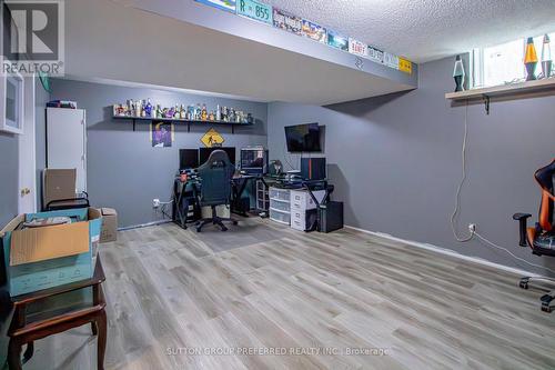 40 Katie Lane, Strathroy-Caradoc (Ne), ON - Indoor