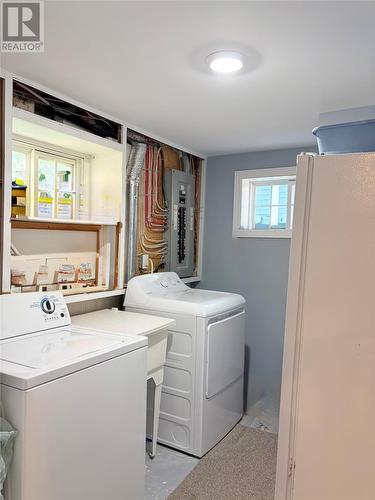44 North Street, Corner Brook, NL - Indoor Photo Showing Laundry Room