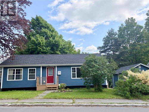 44 North Street  Corner Brook, NL A2H 2L1