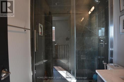 29 Stonebriar Drive, Vaughan, ON - Indoor Photo Showing Bathroom