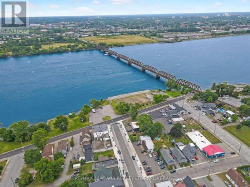 607 Niagara Boulevard, Fort Erie (Central), ON 