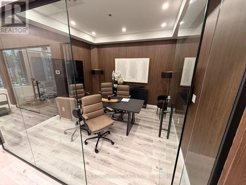 220 - 3465 Platinum Road, Mississauga, ON 