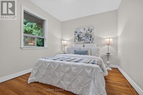 46 Mcintyre Crescent, Halton Hills, ON - Indoor Photo Showing Bedroom