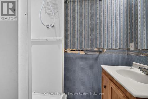46 Mcintyre Crescent, Halton Hills, ON - Indoor Photo Showing Bathroom