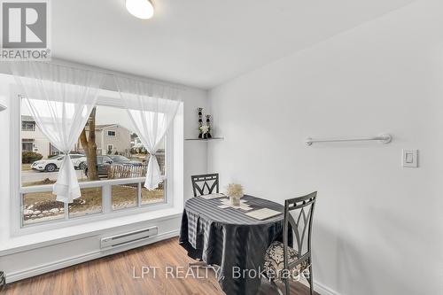 95 Huntingwood Crescent, Brampton, ON - Indoor Photo Showing Dining Room