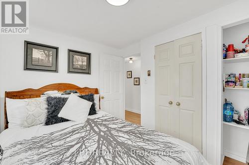 95 Huntingwood Crescent, Brampton, ON - Indoor Photo Showing Bedroom