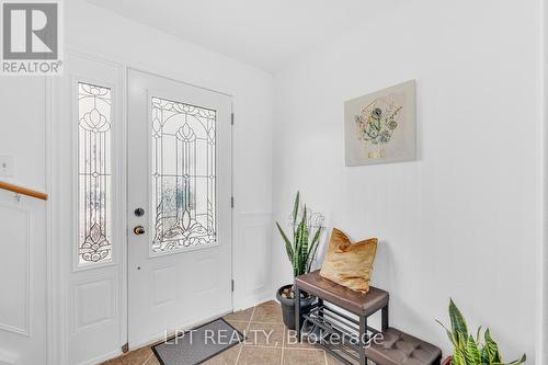 95 Huntingwood Crescent, Brampton, ON - Indoor Photo Showing Other Room