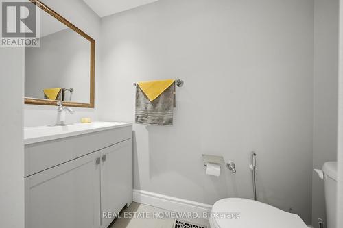 5942 Delle Donne Drive, Mississauga, ON - Indoor Photo Showing Bathroom