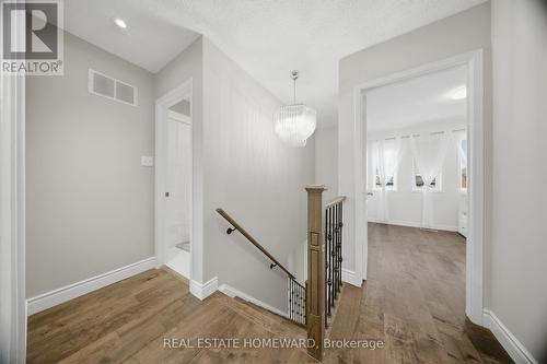 5942 Delle Donne Drive, Mississauga, ON - Indoor Photo Showing Other Room