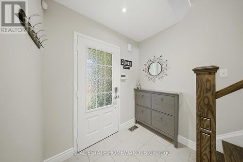 5942 Delle Donne Drive, Mississauga, ON - Indoor Photo Showing Other Room