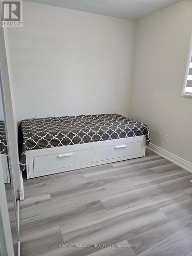 505 Silverstone Drive, Toronto, ON - Indoor