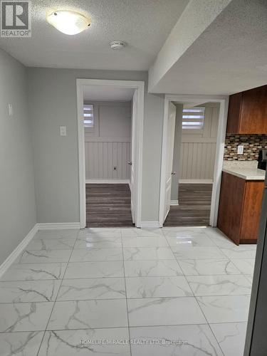 505 Silverstone Drive, Toronto, ON - Indoor Photo Showing Other Room