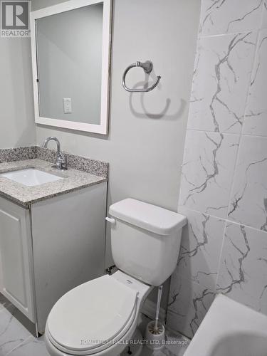 505 Silverstone Drive, Toronto, ON - Indoor Photo Showing Bathroom
