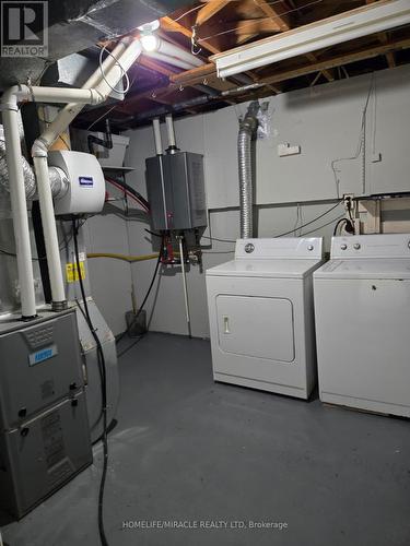 505 Silverstone Drive, Toronto, ON - Indoor Photo Showing Laundry Room