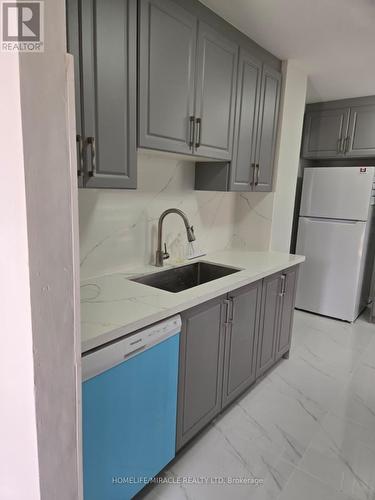 505 Silverstone Drive, Toronto, ON - Indoor