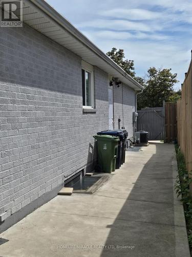 505 Silverstone Drive, Toronto, ON - Outdoor