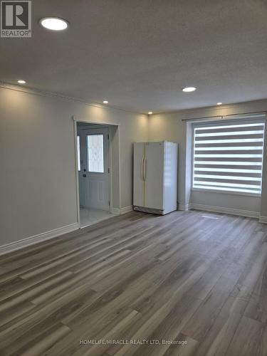 505 Silverstone Drive, Toronto, ON - Indoor Photo Showing Other Room
