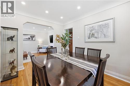 Dining area featuring wood-finish flooring and recessed lighting - 18 Ipswich Place, Hamilton, ON - Indoor Photo Showing Dining Room
