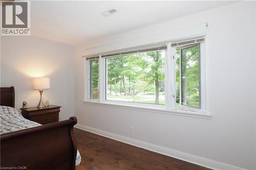 181 Lincoln Road, Waterloo, ON - Indoor Photo Showing Bedroom