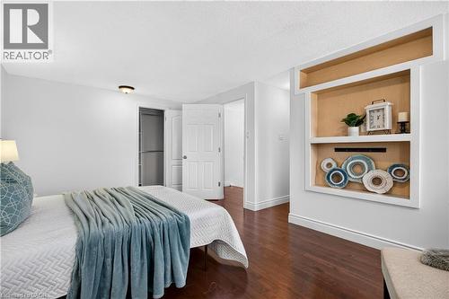 3631 Cherrington Crescent, Mississauga, ON - Indoor Photo Showing Bedroom