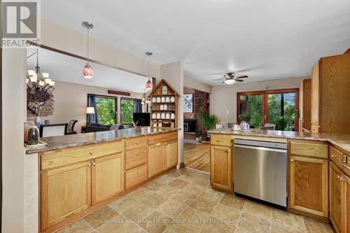 9950 Danforth Road E, Alnwick/Haldimand, ON - Indoor Photo Showing Kitchen