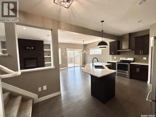 411 Flynn Lane, Saskatoon, SK - Indoor Photo Showing Kitchen With Upgraded Kitchen