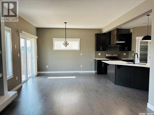 411 Flynn Lane, Saskatoon, SK - Indoor Photo Showing Kitchen With Upgraded Kitchen