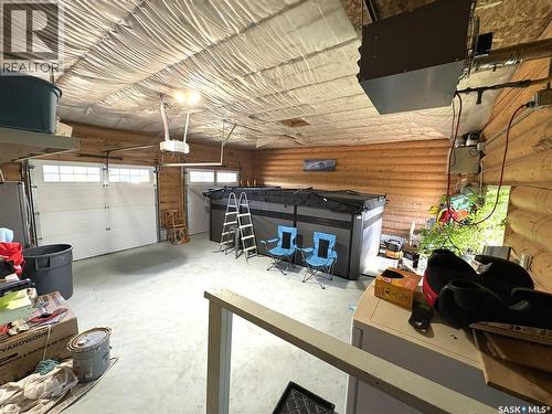 Canada Goose Lodge, Bayne Rm No. 371, SK - Indoor Photo Showing Garage