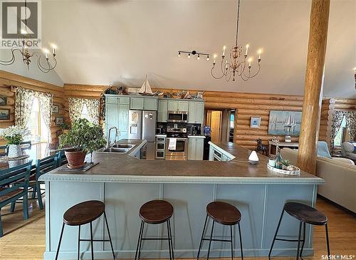 Canada Goose Lodge, Bayne Rm No. 371, SK - Indoor
