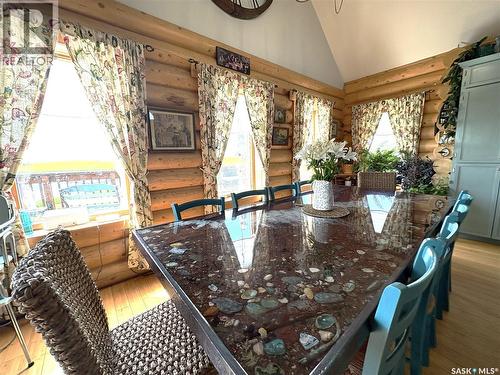 Canada Goose Lodge, Bayne Rm No. 371, SK - Indoor Photo Showing Dining Room