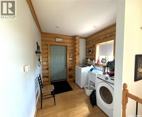 Canada Goose Lodge, Bayne Rm No. 371, SK - Indoor Photo Showing Laundry Room