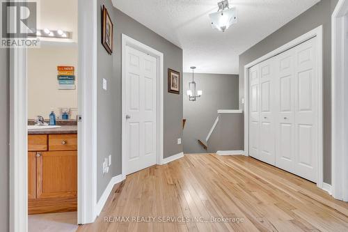 752 North Leaksdale Circle, London South, ON - Indoor Photo Showing Other Room