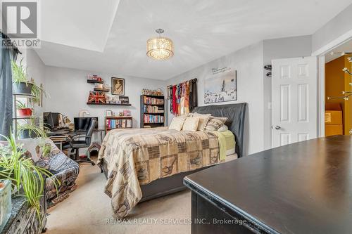 752 North Leaksdale Circle, London South, ON - Indoor Photo Showing Bedroom