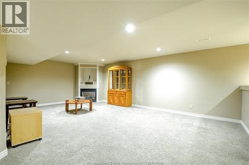 81 Crosswinds, Kingsville, ON - Indoor
