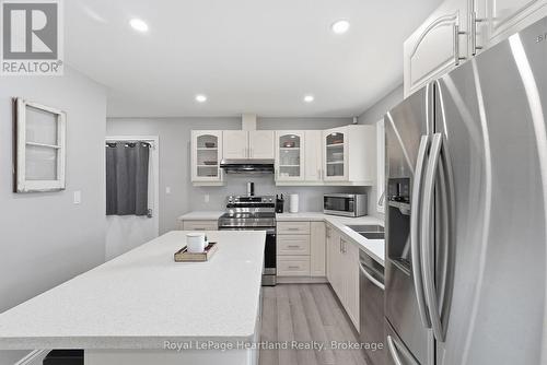 20 Queen Street W, Minto, ON - Indoor Photo Showing Kitchen With Double Sink