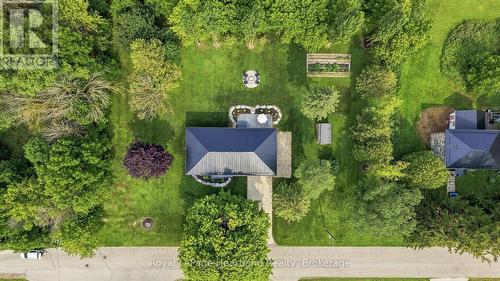 20 Queen Street W, Minto, ON - Outdoor