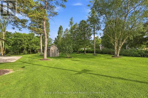 20 Queen Street W, Minto, ON - Outdoor