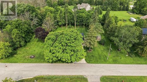20 Queen Street W, Minto, ON - Outdoor