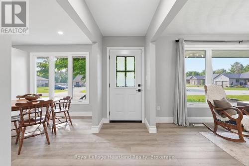 20 Queen Street W, Minto, ON - Indoor Photo Showing Other Room