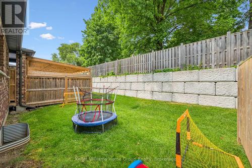 12 - 254 Gosling Gardens, Guelph (Clairfields/Hanlon Business Park), ON - Outdoor