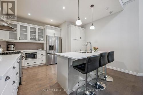 12 - 254 Gosling Gardens, Guelph (Clairfields/Hanlon Business Park), ON - Indoor Photo Showing Kitchen With Upgraded Kitchen
