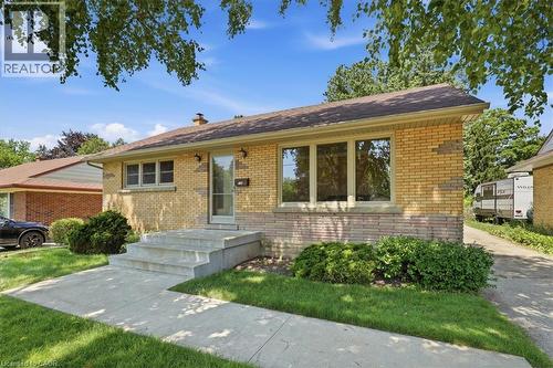 184 Murdock Avenue, Waterloo, ON - Outdoor