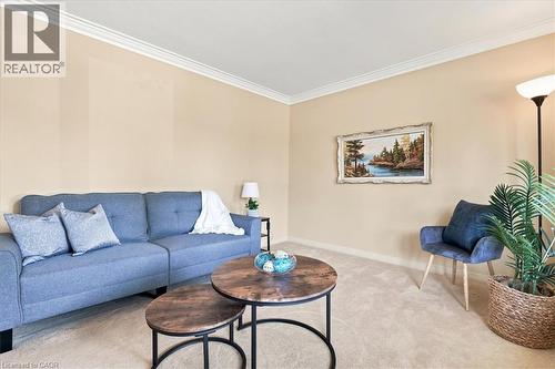 184 Murdock Avenue, Waterloo, ON - Indoor Photo Showing Living Room
