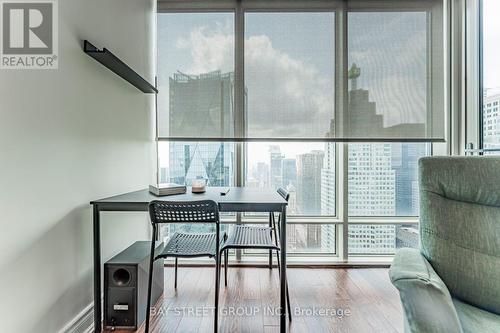 5403 - 8 The Esplanade, Toronto, ON - Indoor Photo Showing Other Room