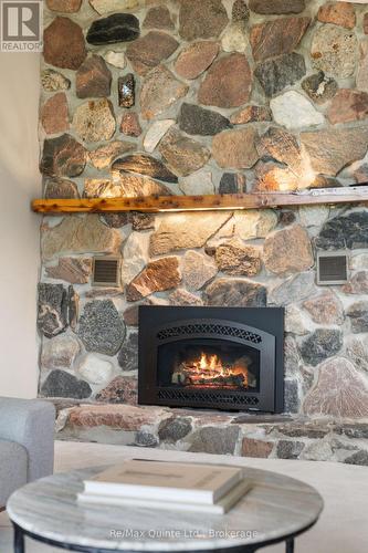 366 Farnham Road, Belleville (Thurlow Ward), ON - Indoor With Fireplace