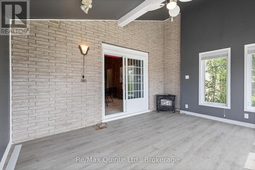 366 Farnham Road, Belleville (Thurlow Ward), ON - Indoor With Fireplace