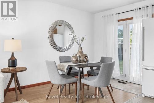 142 Sanderling Crescent, Kawartha Lakes (Lindsay), ON - Indoor Photo Showing Dining Room