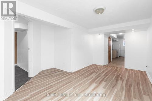 142 Sanderling Crescent, Kawartha Lakes (Lindsay), ON - Indoor Photo Showing Other Room