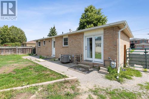 142 Sanderling Crescent, Kawartha Lakes (Lindsay), ON - Outdoor